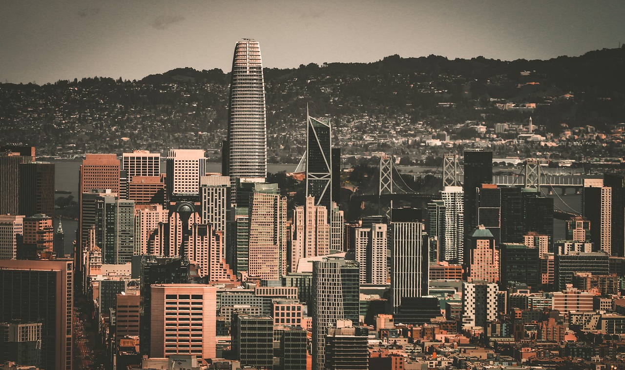 觀眾議論的 觀眾議論的